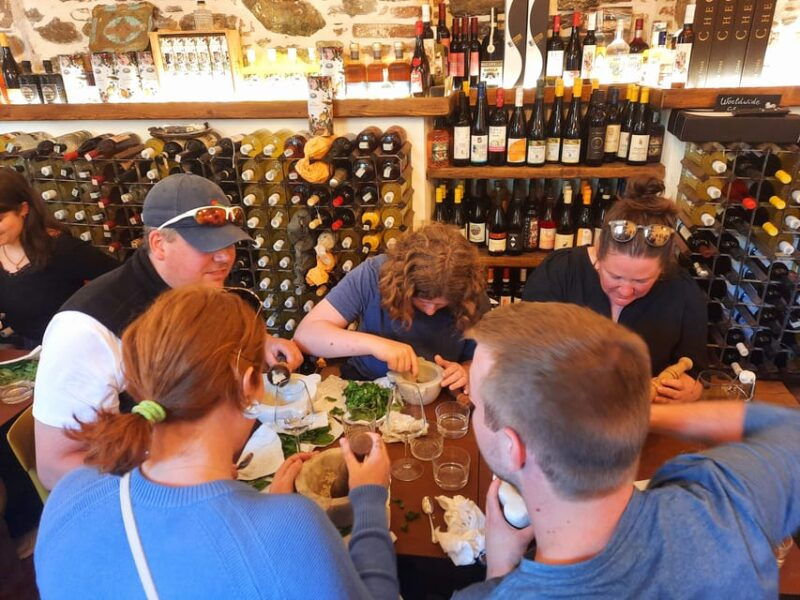 cinque-terre-pesto-making-class-with-wine-and-food-tasting