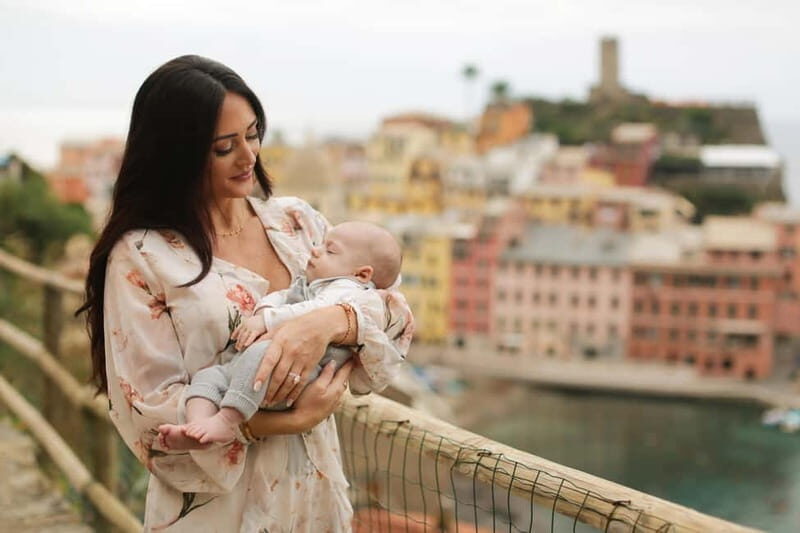 Cinque Terre: Photoshoot with a Local Photographer - Who Should Consider This Experience?