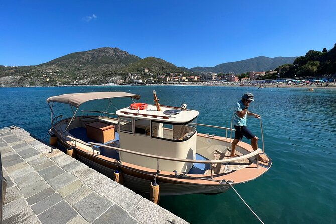 cinque-terre-private-boat-tour