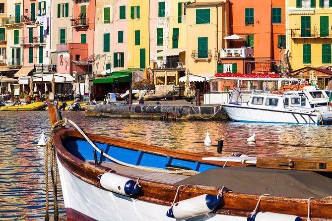 cinque-terre-private-tour-by-minivan-and-ferry-boat-from-lucca