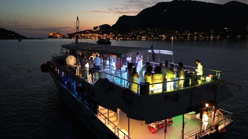 Cinque Terre: Sunset boat tour with aperitifs - Why This Tour Is a Great Choice