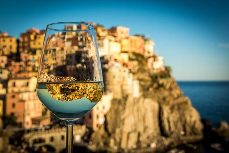 cinque-terre-wine-tasting-and-walking-tour