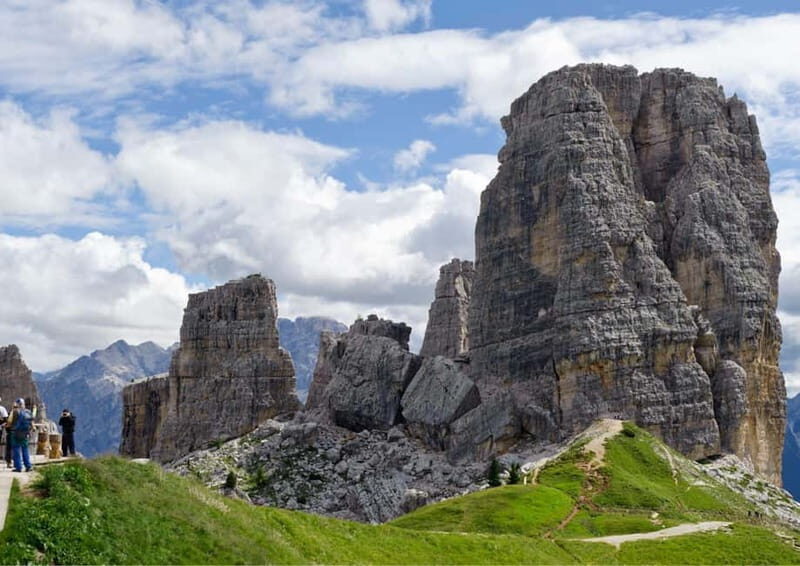 Cinque Torri: a day of climbing in the Dolomites - Key Points