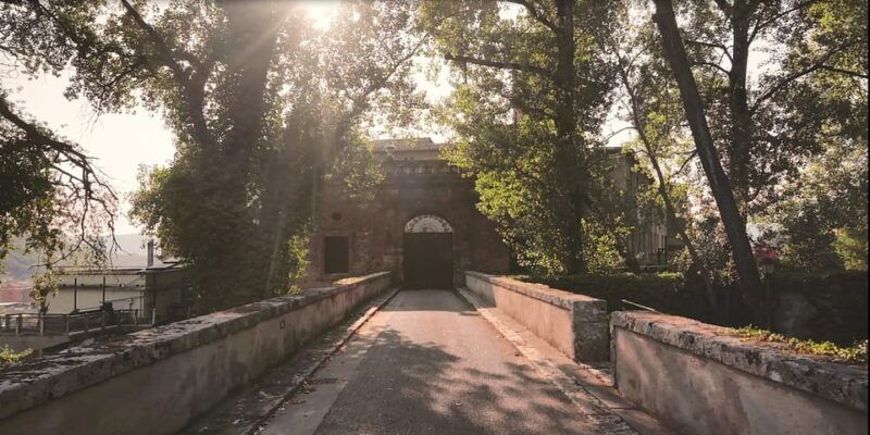 ciociaria-isola-del-liri-from-the-waterfall-to-the-castle
