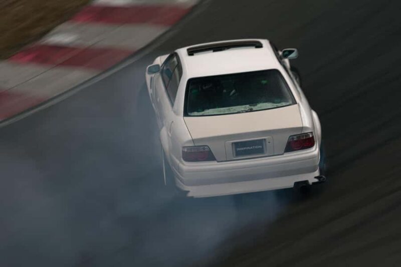 Circuit Ride in a Toyota 2JZ Chaser Drift Taxi - Key Points
