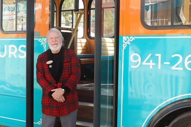 circus-secrets-of-venice-trolley-tour