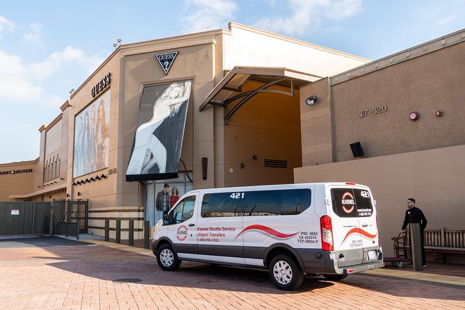 citadel-outlets-transfer-from-anaheim-with-vip-lounge-storage-lax-drop-off