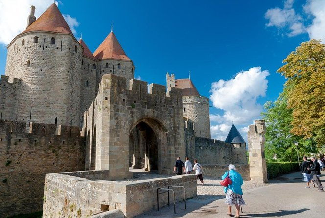 cite-de-carcassonne-guided-walking-tour-private-tour