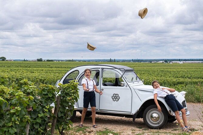 citroen-2cv-burgundy-rental-and-gourmet-picnic