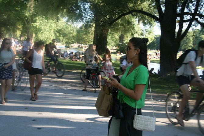 city-bike-and-english-garden-tour