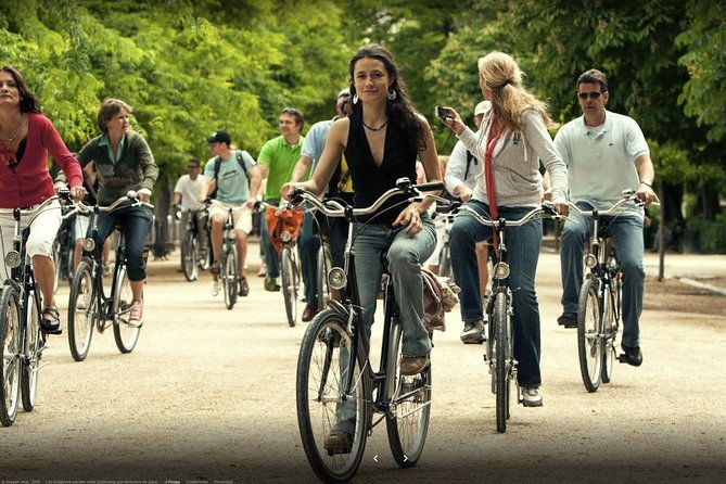 city-bike-rental-with-phone-holder-and-self-guided-tour