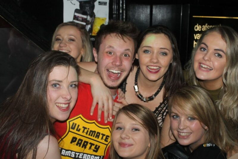 city-centre-and-red-light-pub-crawl-2-night-pass