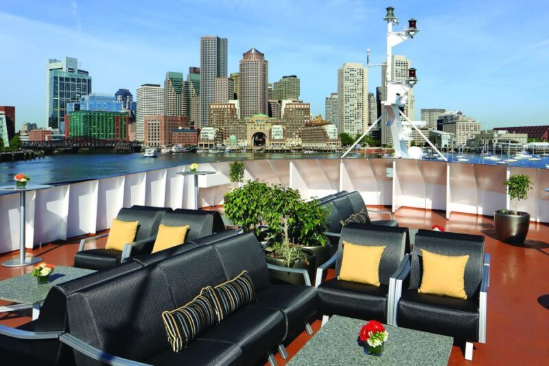 City Cruises Boston: Premier Brunch or Dinner Harbor Cruise - Setting the Scene: What is the Experience Like?