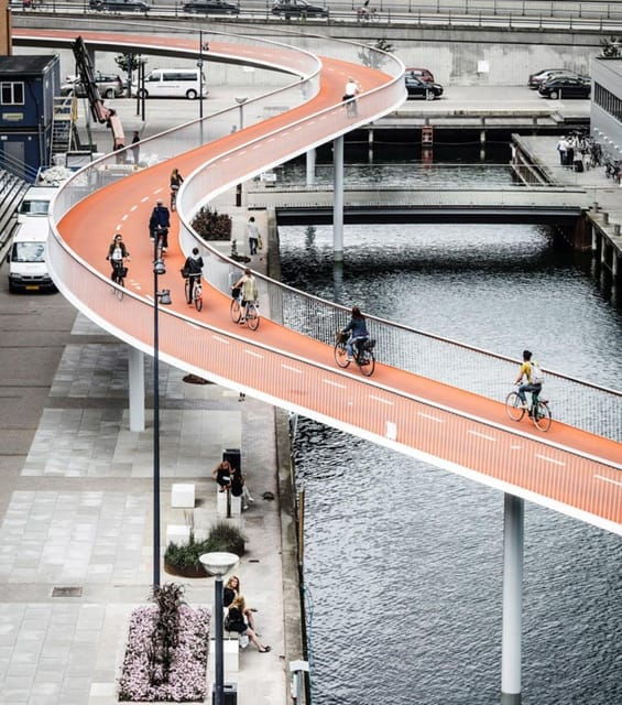 city-highlights-architecture-e-bike-tour