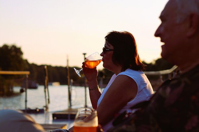 city-lounge-trip-with-the-lounge-ship-through-berlin-2