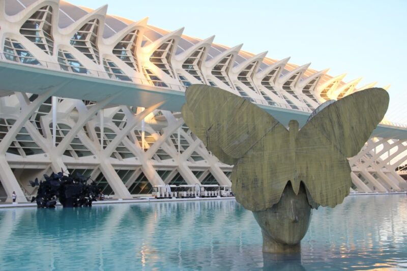 city-of-arts-sciences-tour-on-bicycle-e-bike-or-e-step