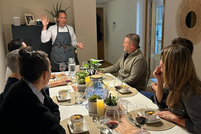 city-of-arts-sciences-tour-with-rooftop-tapas-wine