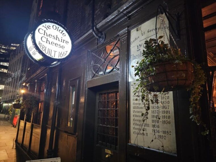 city-of-london-historic-pub-walking-tour