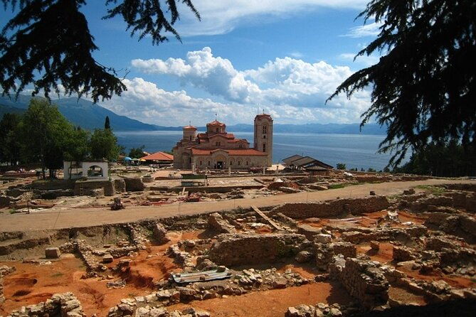 city-of-ohrid-sightseeing-tour