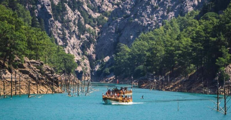city-of-side-cabrio-bus-green-lake-boat-tour-with-lunch