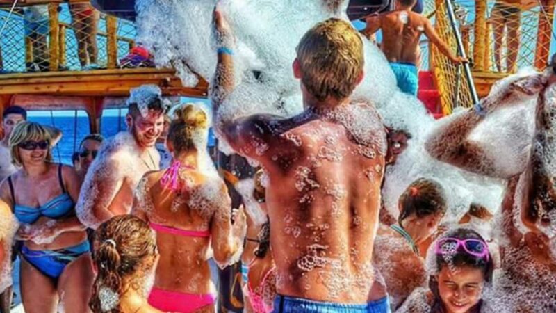 City of Side: Dolphin Island Boat Tour w/ Lunch & Drinks - Key Points