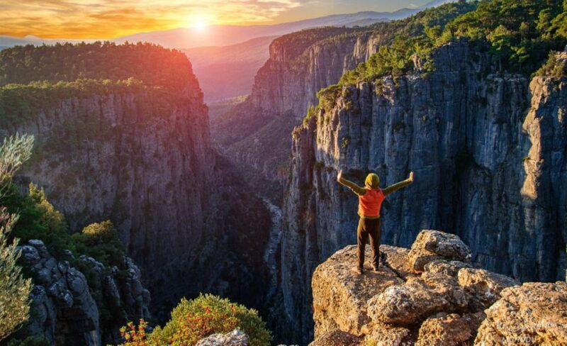 city-of-side-eagle-canyon-w-optional-selge-or-rafting-tour