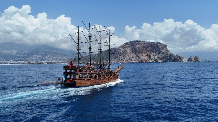 city-of-side-manavgat-pirate-ship-foam-party-adventure
