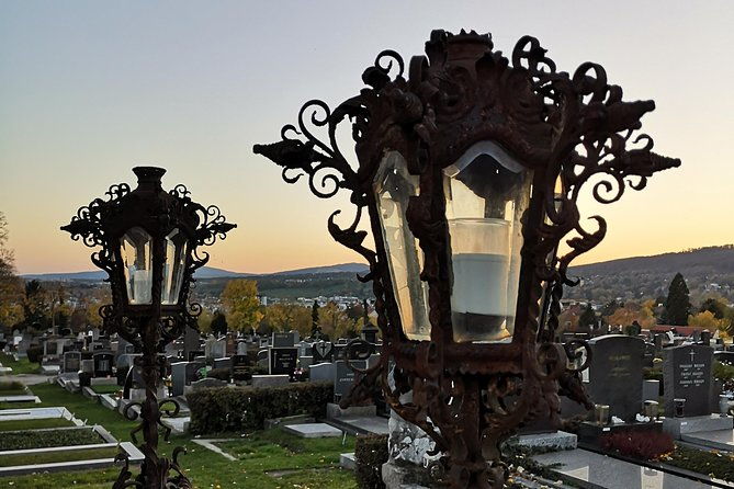 city-of-the-dead-central-cemetery-with-sandra-blum