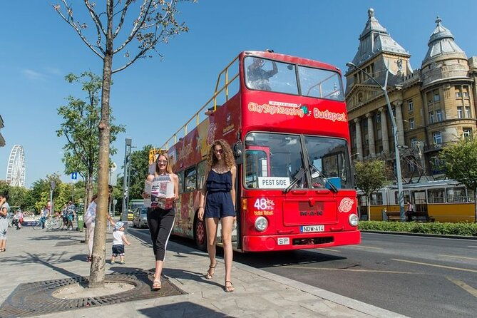 city-sightseeing-budapest-hop-on-hop-off-bus-and-boat-tour