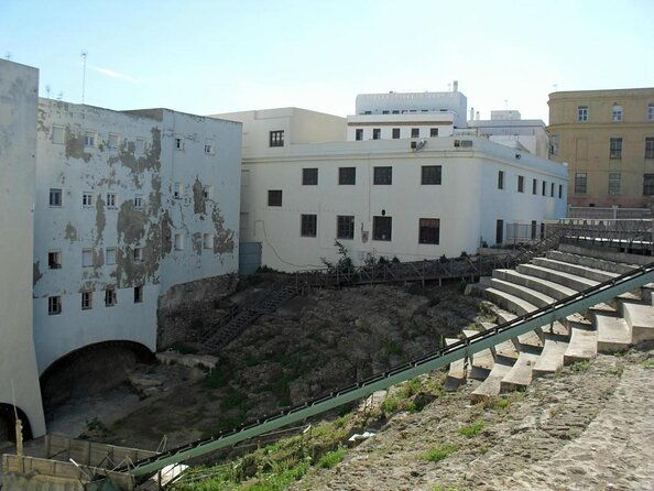 city-sightseeing-cadiz-hop-on-hop-off-bus-tour
