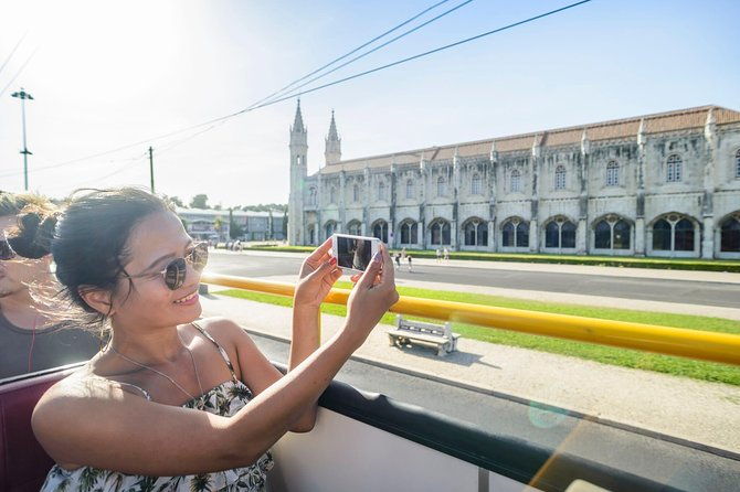 city-sightseeing-lisbon-hop-on-hop-off-bus-tour