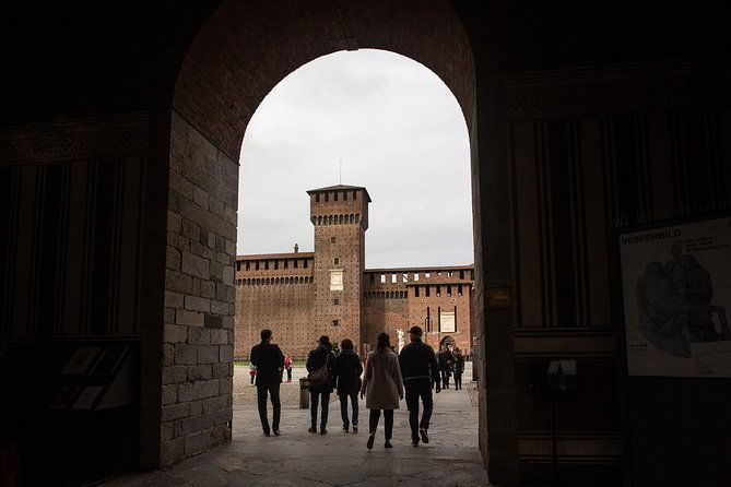 city-sightseeing-milan-hop-on-hop-off-bus-tour