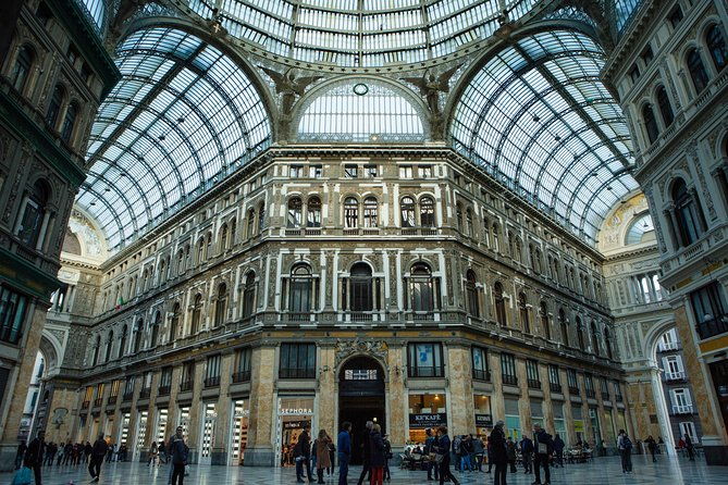 city-sightseeing-naples-hop-on-hop-off-bus-tour