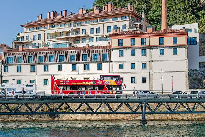 city-sightseeing-porto-hop-on-hop-off-bus-tour