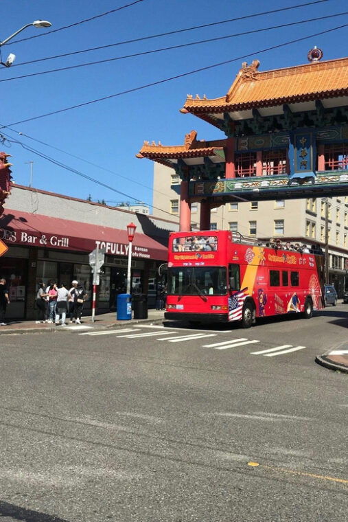 city-sightseeing-seattle-hoho-bus-tour-locks-cruise