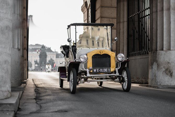 city-sightseeing-tour-in-an-electro-vintage-car-up-to-5-people