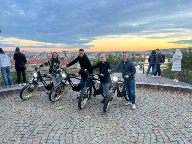 city-sightseeing-viewpoints-prague-electric-bike-tour