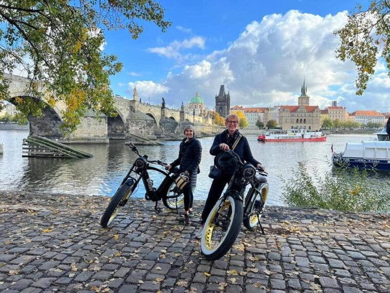 city-sightseeing-viewpoints-prague-electric-bike-tour