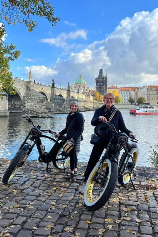 city-sightseeing-viewpoints-prague-electric-bike-tour