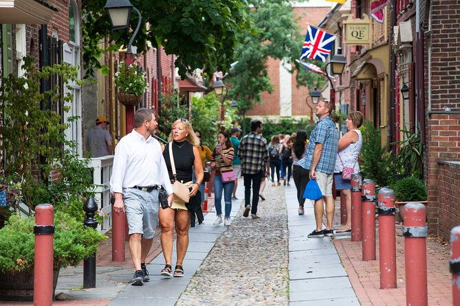 city-sightseeing-walking-tour-founding-fathers-and-mothers