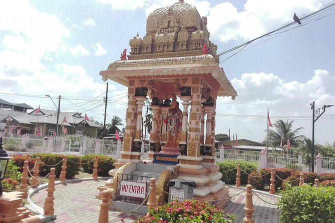 city-temple-in-the-sea-hanuman-murti-tour