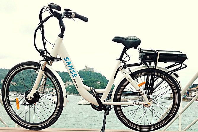 city-tour-by-electric-bicycle