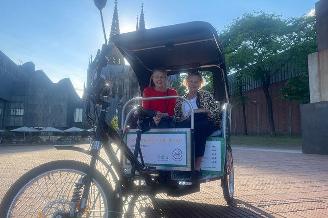 city-tour-by-rickshaw-in-cologne