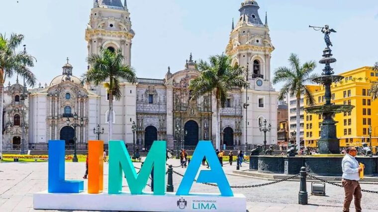 city-tour-colonial-and-modern-lima-for-5-hours