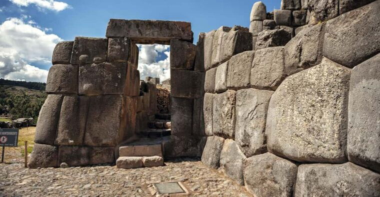 city-tour-cusco-half-day-saqsayhuaman