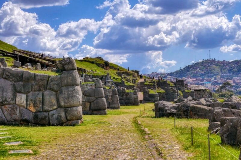 city-tour-cusco-qoricancha-sacsayhuaman-and-tambomachay