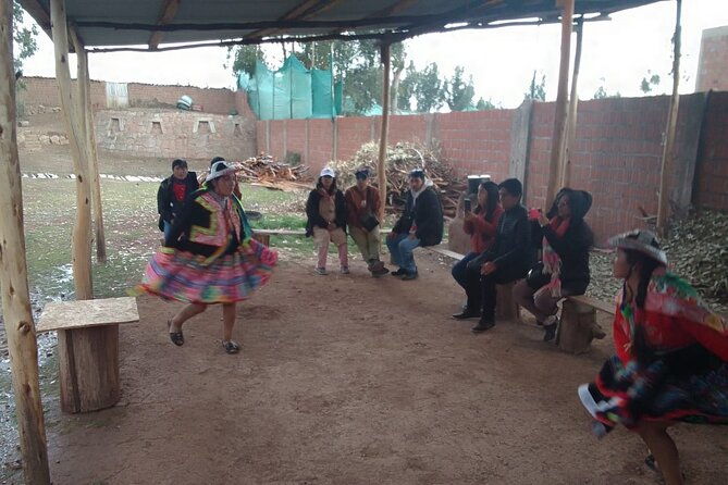 city-tour-cusco-with-local-dance