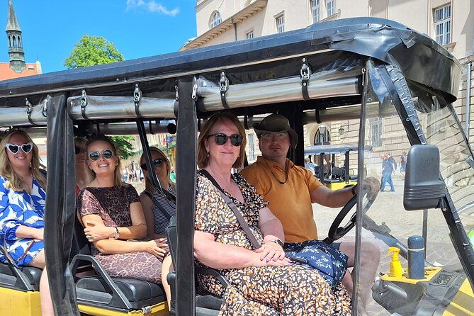 city-tour-golf-car-private-full-tour-we-drive-for-2-hours
