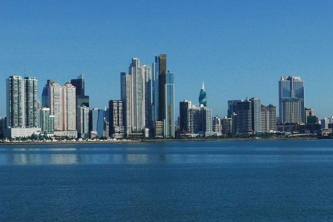 city-tour-in-panama-scale-from-the-airport-6-hours