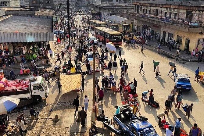 City tour of Addis, Transit in Addis by car - Key Points